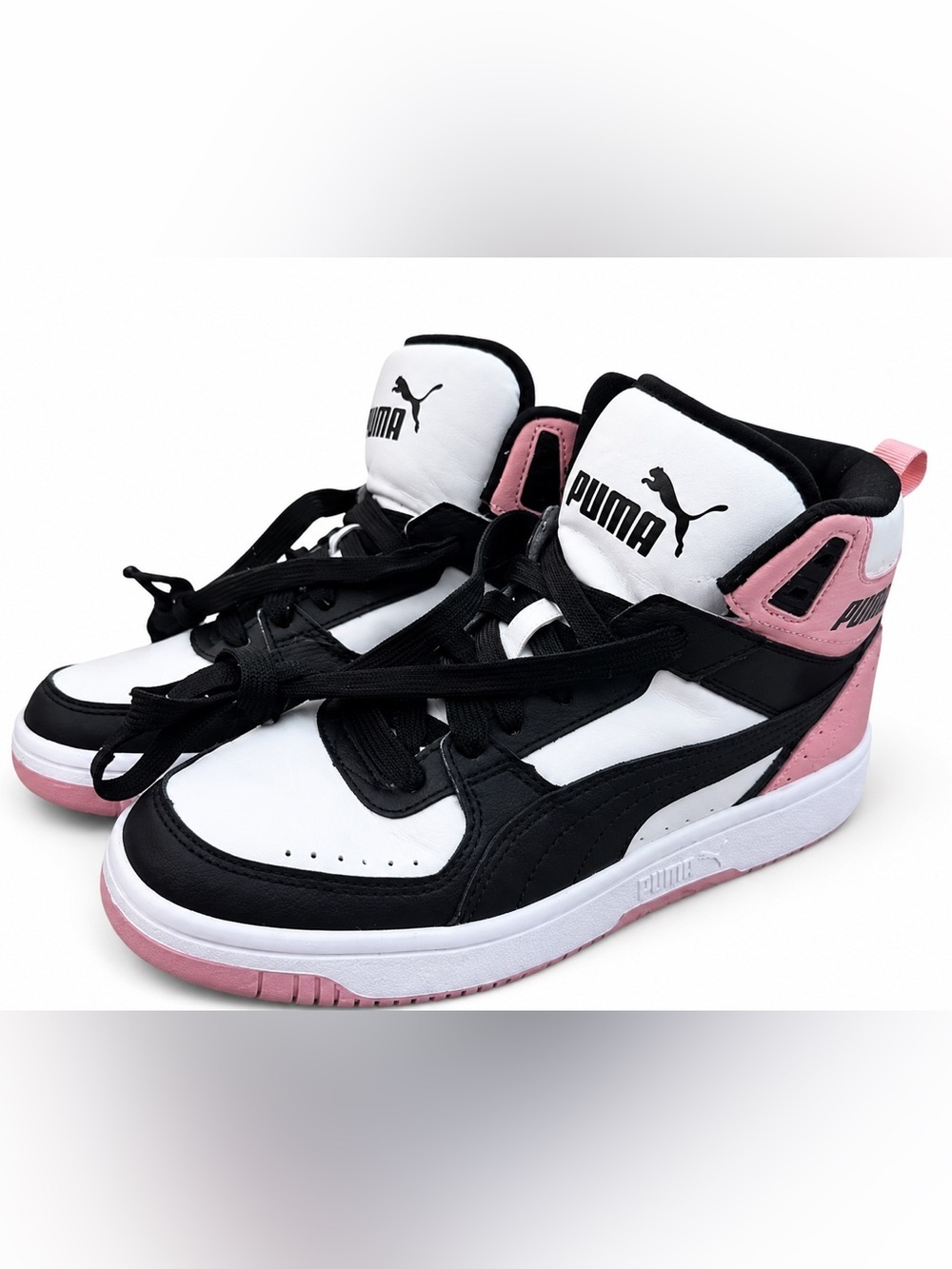Puma women’s High-Top Sneakers in White, Black & Pink